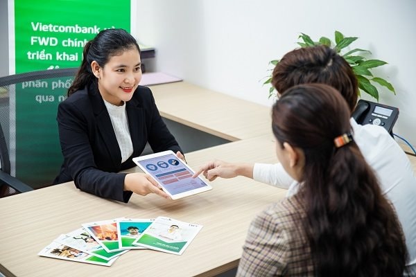 Giải pháp bảo hiểm kết hợp đầu tư linh hoạt vì một tương lai thành công
