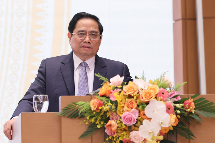 Thủ tướng Phạm Minh Chính: Chính phủ sẽ có giải pháp để 'đường về quê gần hơn' với kiều bào
