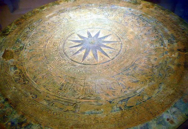 Văn hóa nước ta thời đại Hùng Vương