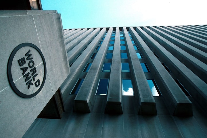 WB nâng dự báo tăng trưởng kinh tế Việt Nam năm 2024 lên 6,1%