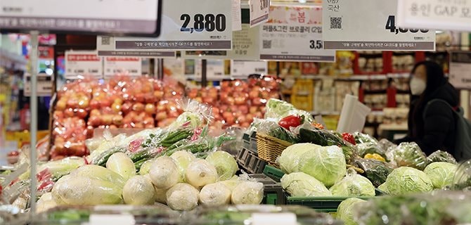 10 tháng năm 2025: CPI tăng 3,27%, lạm phát cơ bản tăng 3,20%