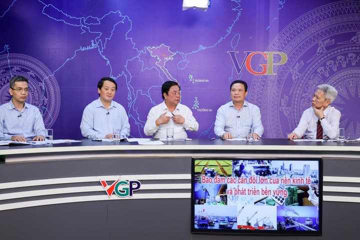 Giải pháp đột phá nào cho những vấn đề căn cơ của nền kinh tế?