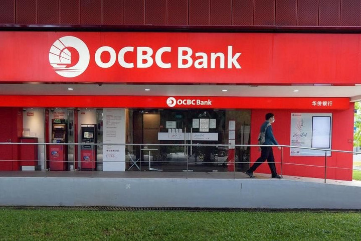 OCBC bị yêu cầu bổ sung 330 triệu đô la vốn điều lệ sau vụ gian lận lừa đảo qua SMS