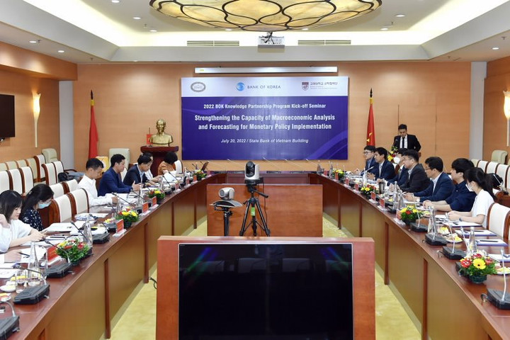 Tăng cường năng lực phân tích và dự báo kinh tế vĩ mô phục vụ điều hành chính sách tiền tệ