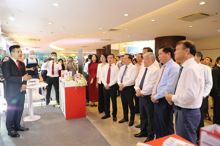 Agribank đóng góp tích cực Cuộc vận động “Người Việt Nam ưu tiên dùng hàng Việt Nam”