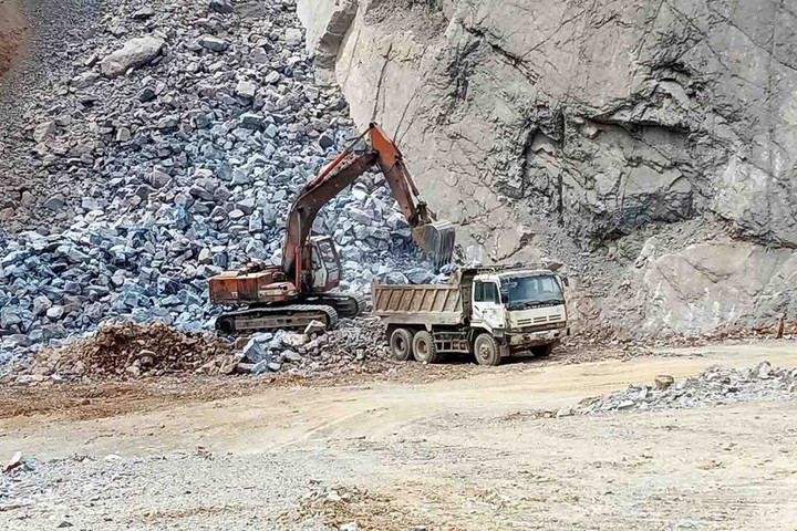 Nghị quyết mới tháo gỡ vướng mắc về vật liệu xây dựng cho dự án cao tốc Bắc – Nam phía Đông