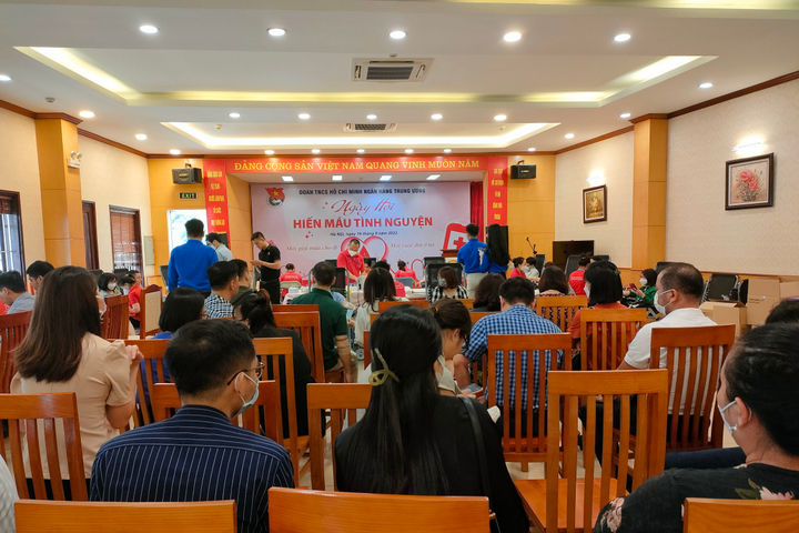 Đoàn Thanh niên NHTW tổ chức chương trình "Ngày hội hiến máu tình nguyện năm 2022"