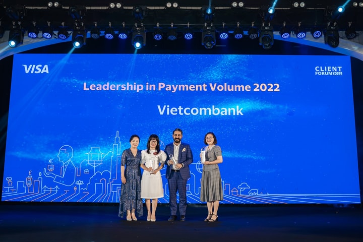 Vietcombank được vinh danh tại nhiều hạng muc giải thưởng quan trọng của Tổ chức thẻ quốc tế Visa 