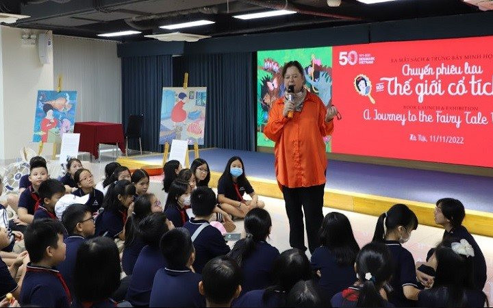 Họa sỹ từ đất nước của Andersen mang ‘Chuyến phiêu lưu vào thế giới cổ tích’ vào Việt Nam