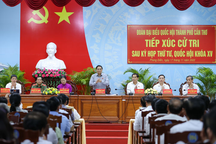 Khó khăn, thách thức nhiều hơn thuận lợi, đặt nhiệm vụ sát tình hình