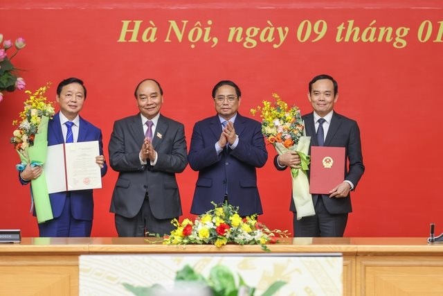 Giới thiệu chữ ký của 2 tân Phó Thủ tướng Chính phủ