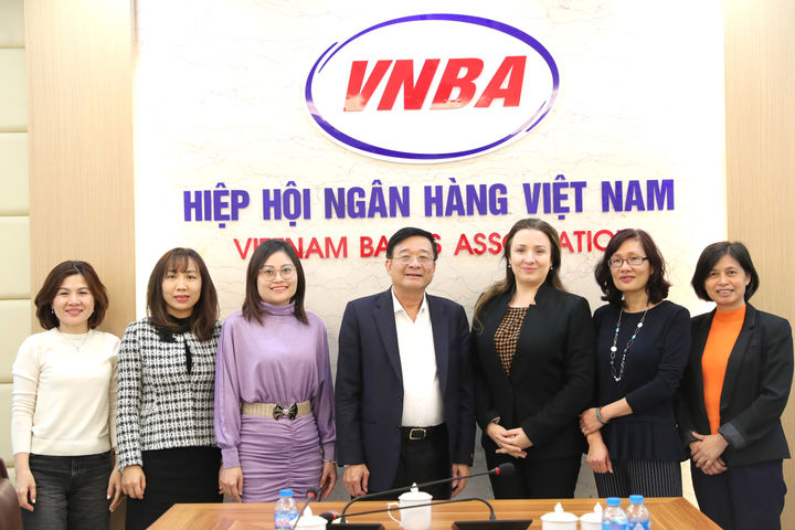VNBA làm việc với IFC  về hợp tác thúc đẩy xử lý nợ xấu tại Việt Nam