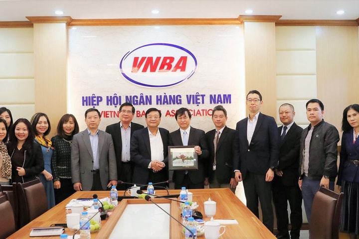 Hiệp hội Ngân hàng làm việc với Tập đoàn Tài chính Toyota