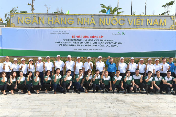 Vietcombank phát động chương trình trồng 60 nghìn cây xanh  “Vietcombank – Vì một Việt Nam xanh”