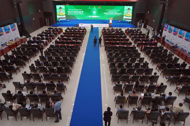 Diễn đàn Nhịp cầu Phát triển Việt Nam 2023