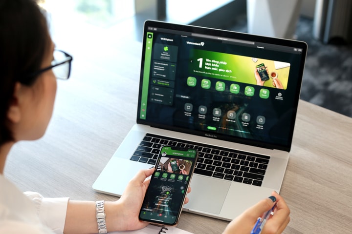 Vietcombank triển khai giải pháp thanh toán chạm trên thiết bị di động VCB Tap to Phone