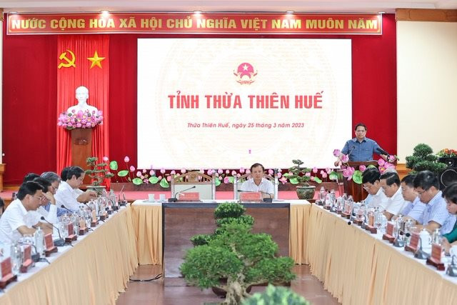 Chú trọng phát triển hài hoà và xây dựng Thừa Thiên Huế trở thành thành phố trực thuộc Trung ương