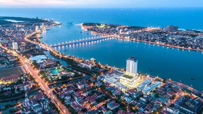 Dịp lễ 30/4 và 1/5, du khách tới Quảng Bình đạt 318.000 lượt, tăng 27,2% so với cùng kỳ năm trước