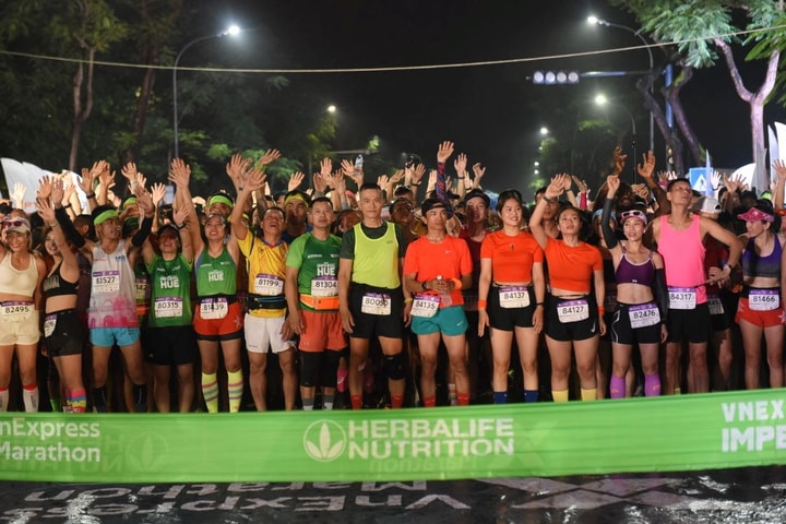 Herbalife Việt Nam đồng hành cùng VnEpxress khuyến khích lối sống năng động