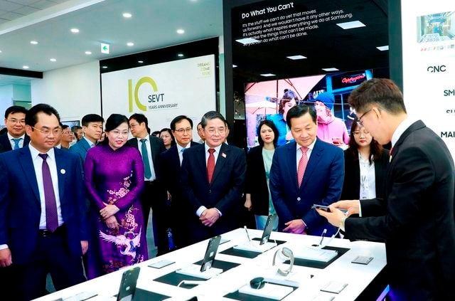 Samsung là nhà đầu tư Hàn Quốc lớn nhất và cũng là nhà đầu tư nước ngoài lớn nhất tại Việt Nam