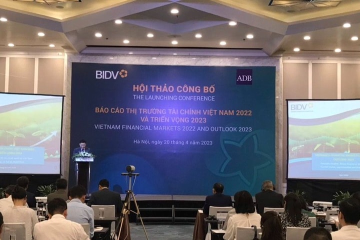 Thị trường tài chính Việt Nam cơ bản ổn định, có nhiều chuyển biến tích cực