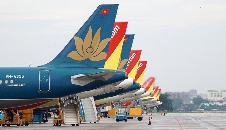 Bộ Tài chính cho ý kiến về bỏ giá trần vé máy bay nội địa
