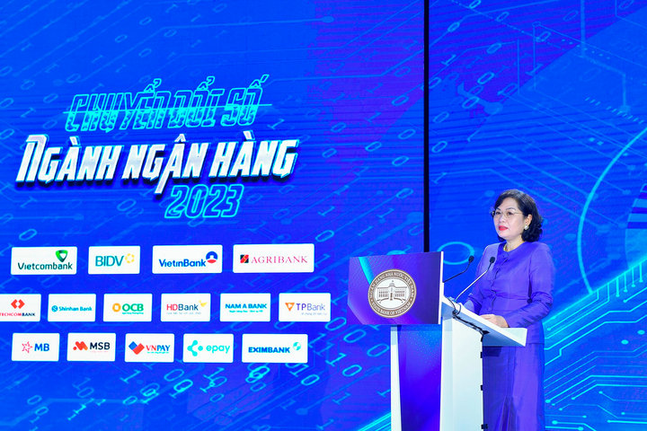 Thống đốc Nguyễn Thị Hồng: Nhiều ngân hàng có hơn 90% giao dịch khách hàng thực hiện trên kênh số