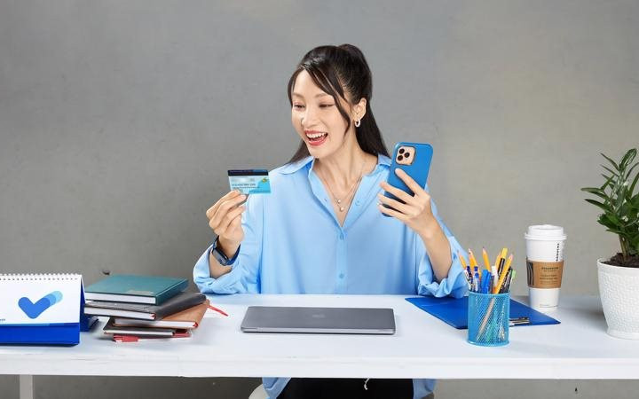 Mcredit 2 năm liên tiếp nhận giải thưởng Công ty tài chính tiêu dùng tốt nhất Việt Nam
