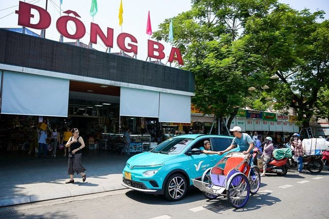 Taxi điện đổ bộ Huế, ưu đãi "khủng" 50%, tối đa 40.000 đồng/chuyến