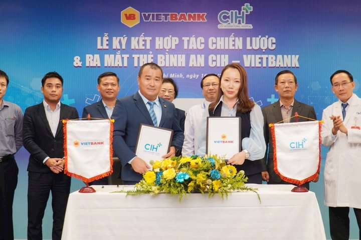 Vietbank hợp tác chiến lược với Bệnh viện Quốc tế City và ra mắt Thẻ Bình An CIH - Vietbank