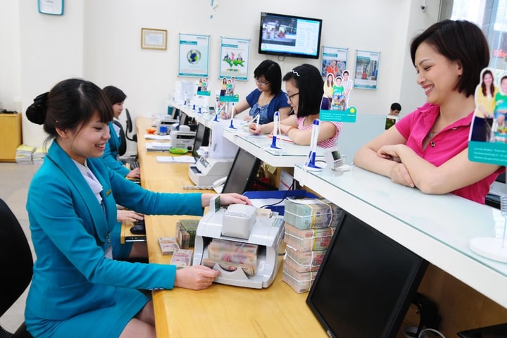 Hai yếu tố tác động đến lãi suất huy động nửa cuối năm 2024