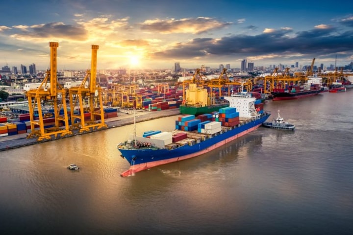 HSBC: Việt Nam dần thoát khỏi suy thoái thương mại toàn cầu
