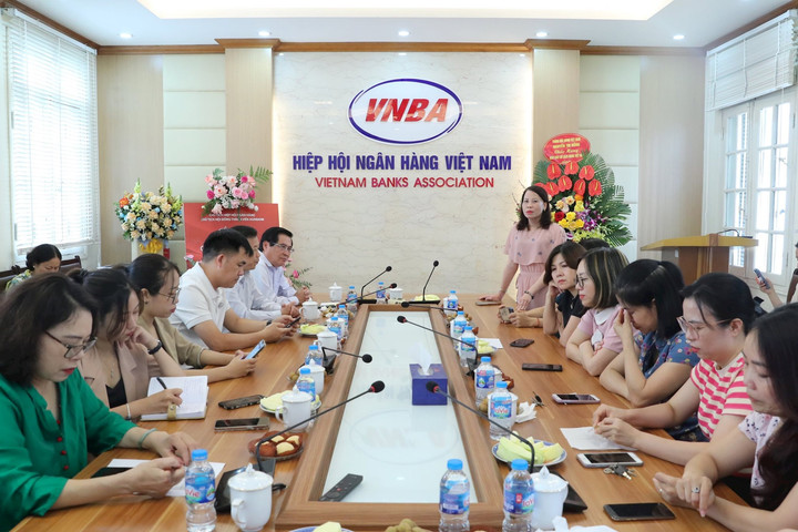Tiếp tục phát huy tinh thần nhiệt huyết và trách nhiệm, xây dựng Tạp chí Thị trường Tài chính Tiền tệ ngày càng lớn mạnh