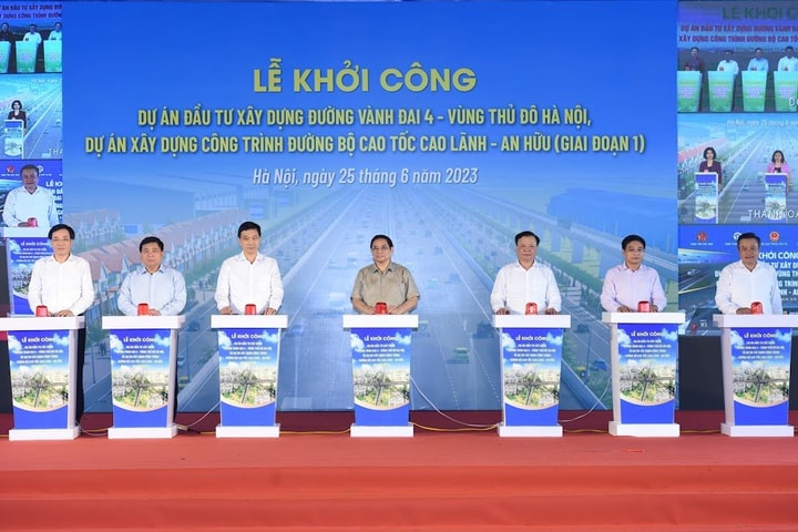 Đồng loạt khởi công 2 dự án dài khoảng 140 km, tổng vốn hơn 91.000 tỷ đồng