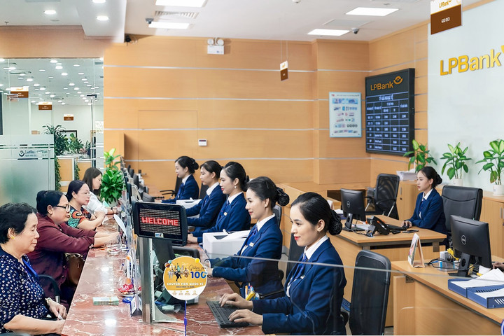 LPBank luôn đảm bảo quyền lợi hợp pháp, chính đáng của khách hàng và kiên quyết thanh lọc những cán bộ, nhân viên vi phạm pháp luật
