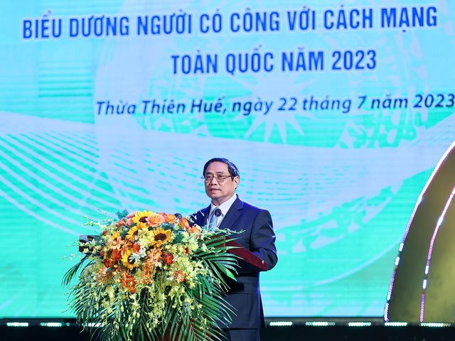 Đẩy mạnh hơn nữa công tác chăm sóc thương binh, bệnh binh, gia đình liệt sĩ, người có công với cách mạng*