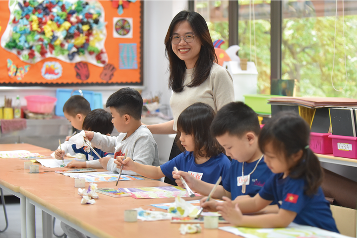 Ngân hàng hỗ trợ phụ huynh giải “bài toán” học phí
