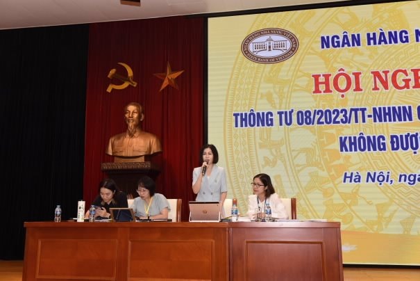 Tạo điều kiện thuận lợi cho doanh nghiệp vay nước ngoài