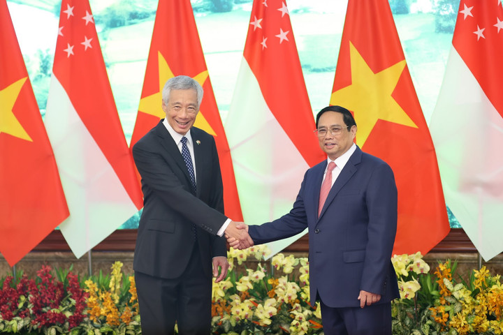 Việt Nam và Singapore ký kết 7 văn kiện hợp tác quan trọng