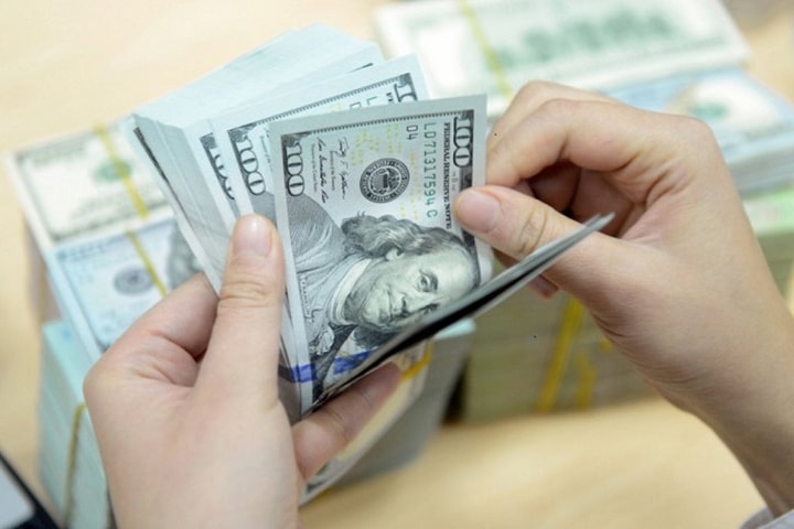 Vai trò của các tổ chức tín dụng trong thực thi cơ chế, chính sách và nghiệp vụ ngoại hối