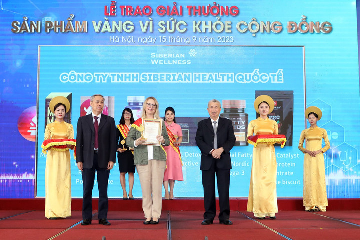 Siberian Wellness lần thứ 8 nhận giải thưởng Sản phẩm vàng vì sức khỏe cộng đồng