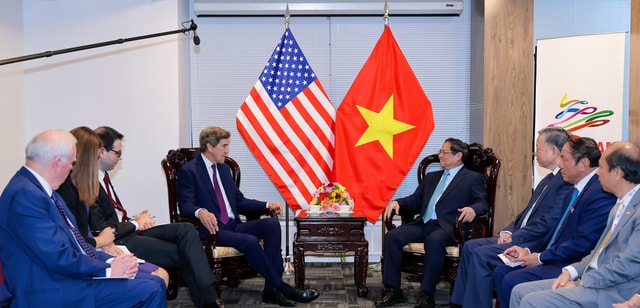 Thủ tướng Phạm Minh Chính gặp gỡ quan chức, đại diện doanh nghiệp và quỹ đầu tư tài chính lớn của Hoa Kỳ
