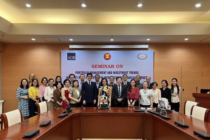 Tăng cường năng lực dành cho cán bộ Ngân hàng Trung ương ASEAN trong khuôn khổ của SCCB