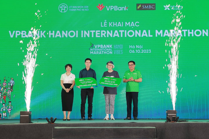 Gần 11.000 vận động viên tham gia giải chạy quốc tế VPBank Hanoi International Marathon 2023