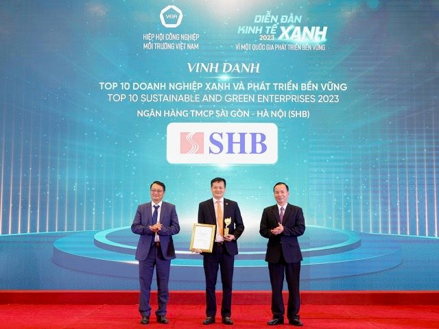 SHB được vinh danh Top 10 Doanh nghiệp xanh và phát triển bền vững