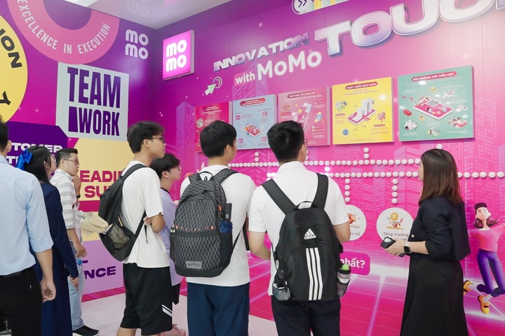 MoMo tại VIIE 2023: Từ “Trạm tương tác” mới lạ đến Fintech duy nhất vào “Top 10 Thương hiệu bền vững nhờ đổi mới sáng tạo”