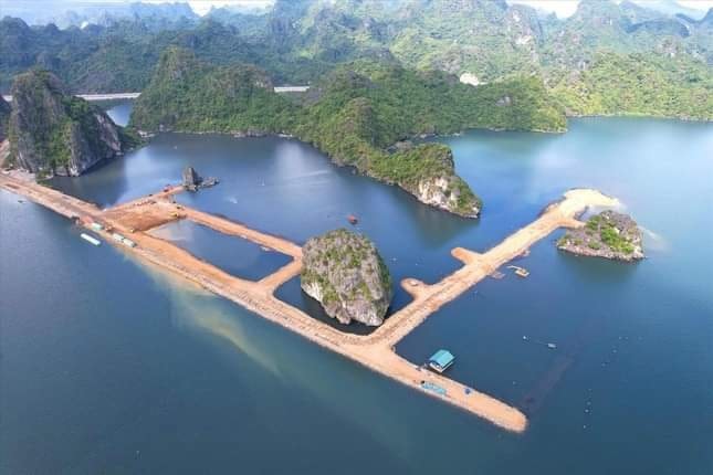 Quảng Ninh xử phạt “ông chủ” dự án quây núi đá vịnh Hạ Long làm “hòn non bộ” 125 triệu đồng