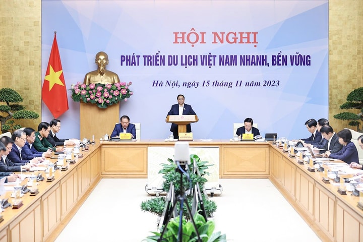 Phát triển du lịch Việt Nam nhanh, bền vững