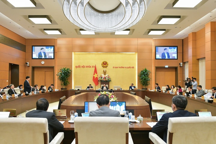 Nên hay không kéo dài vốn của các Chương trình mục tiêu quốc gia chưa giải ngân sang năm 2024?