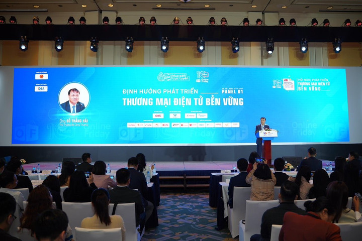 Thương mại điện tử Việt Nam tăng trưởng vượt bậc 16-30%/năm, dự kiến quy mô đạt 20,5 tỷ USD trong năm nay